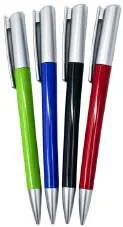 CP24849 - PLUMA PLASTICA